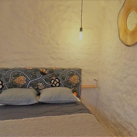 Appartement Spacieux Avec Une Vue Sur Tours Luaran gambar