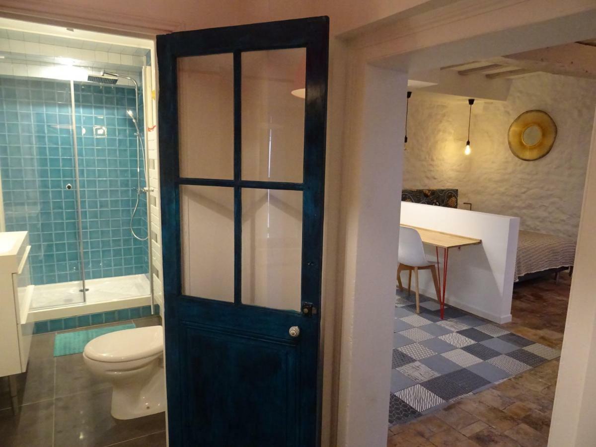 Appartement Spacieux Avec Une Vue Sur Tours Luaran gambar